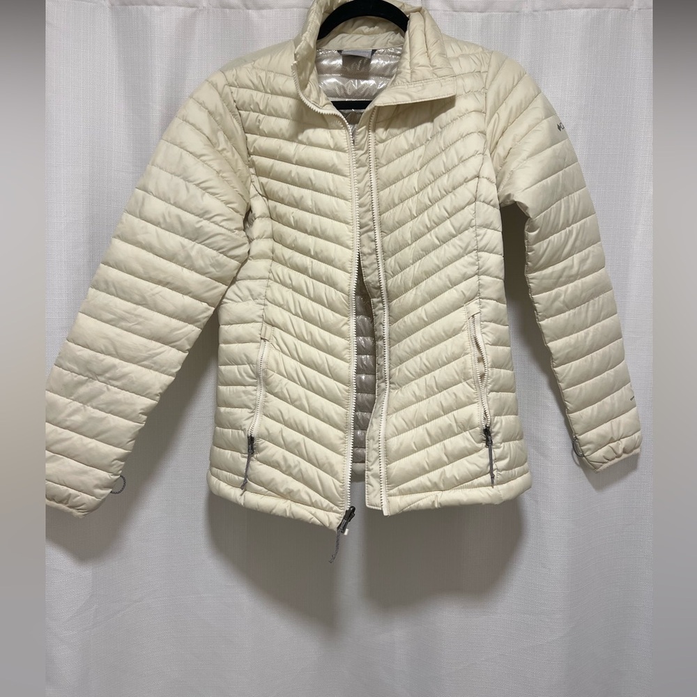 Women’s Columbia Jacket